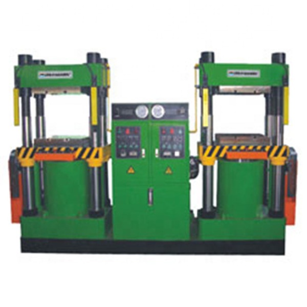 Thermoforming hydraulic machine